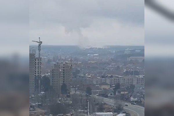 Aeroporto de Zhytomyr, na Ucrânia, é atingido por mísseis de Belarus