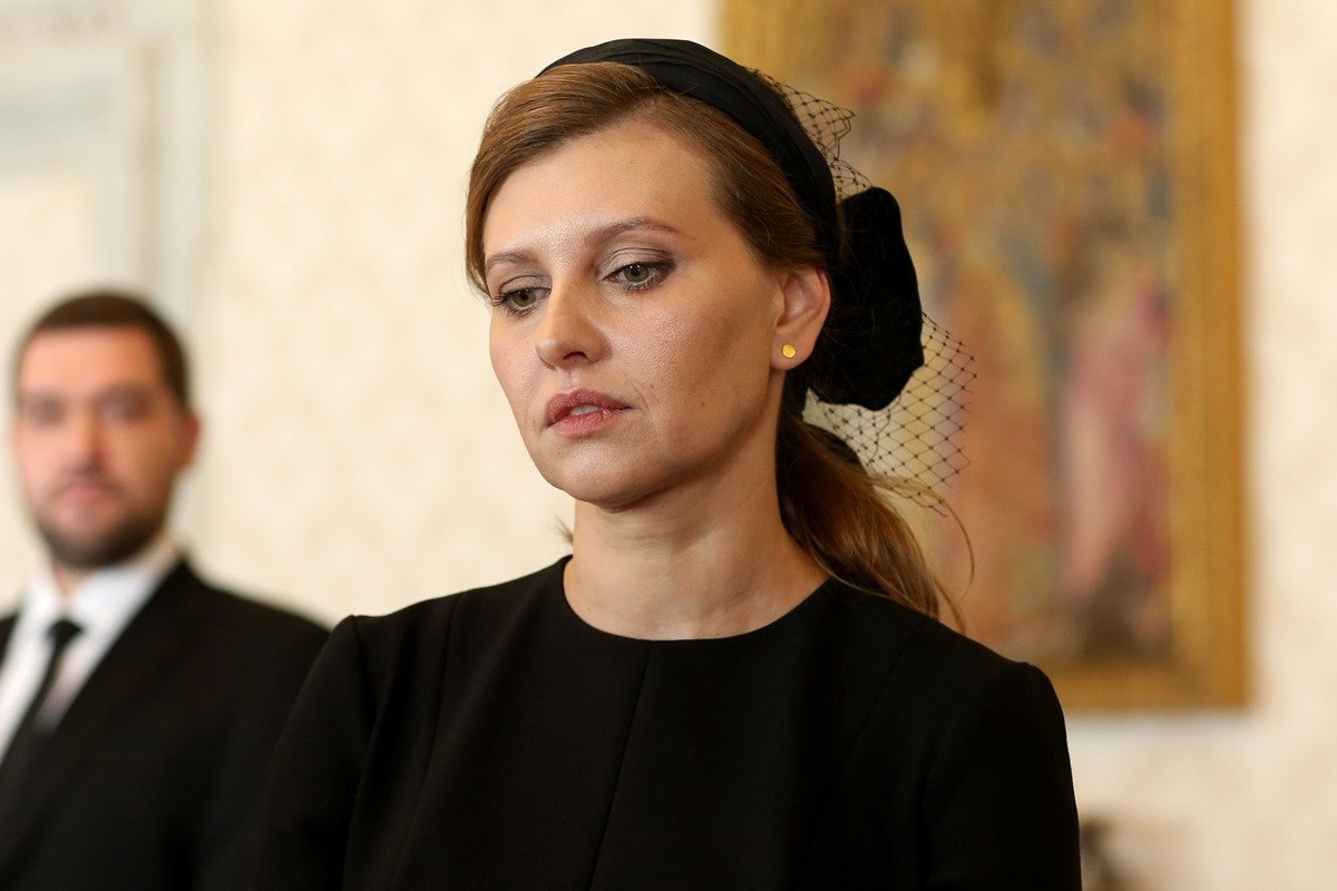 Conheça a primeira-dama da Ucrânia, Olena Zelenska, esposa de Zelensky Metrópoles