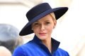 Princesa Charlene volta para Mônaco e palácio alerta: “Precisa de paz”