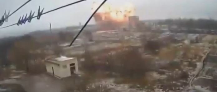 bombardeio atinge cervejaria e deixa um civil morto em Kiev