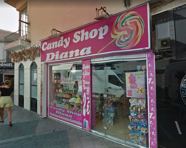 Fachada de loja de doce tirada de imagem do google maps