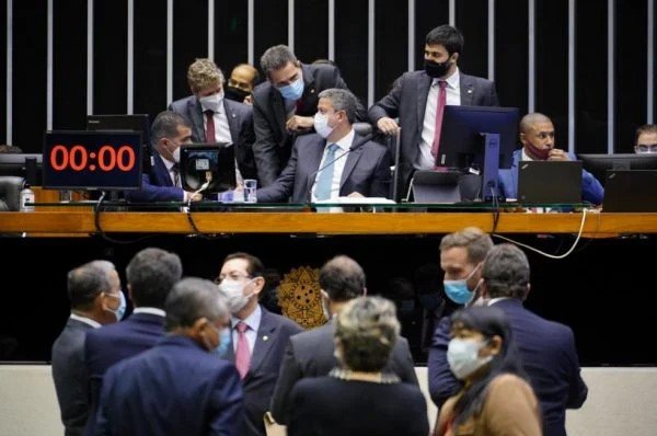 Foto parlamentares dentro do Congresso Nacional- Metrópoles