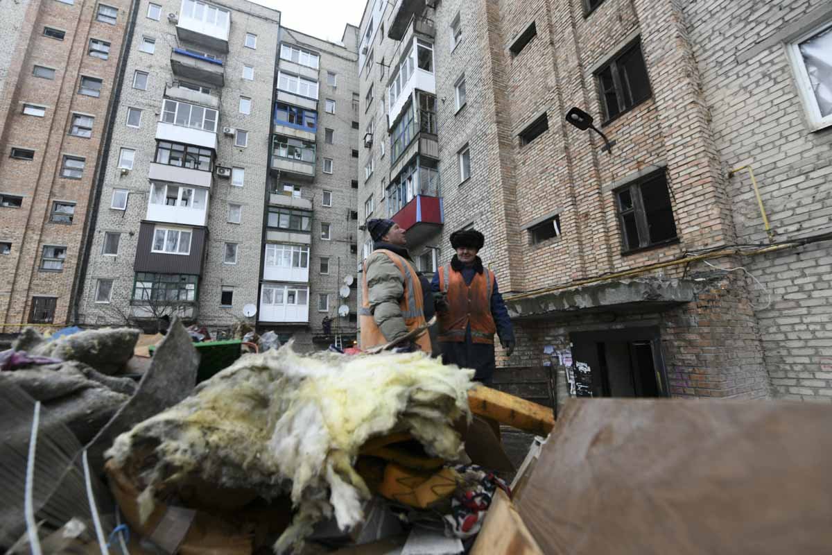 Sob risco de ataque aéreo russo, cidades ucranianas tocam sirenes