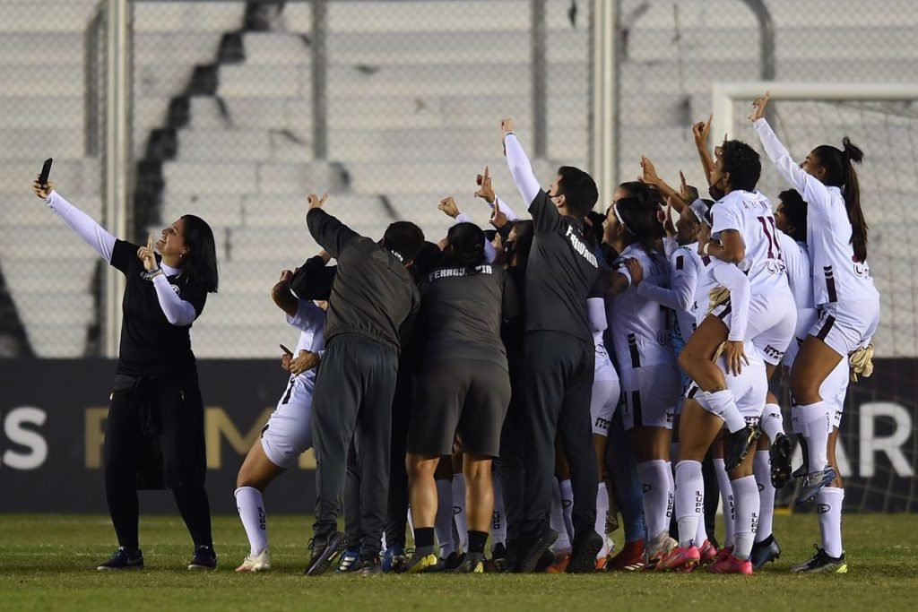 Temporada 2022 chega para consolidar Internacional entre as principais  equipes do futebol feminino no Brasil