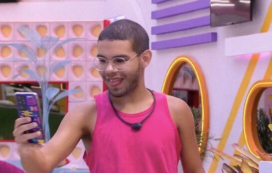 Vyni é o participante pipoca do BBB22 que mais ganhou seguidores