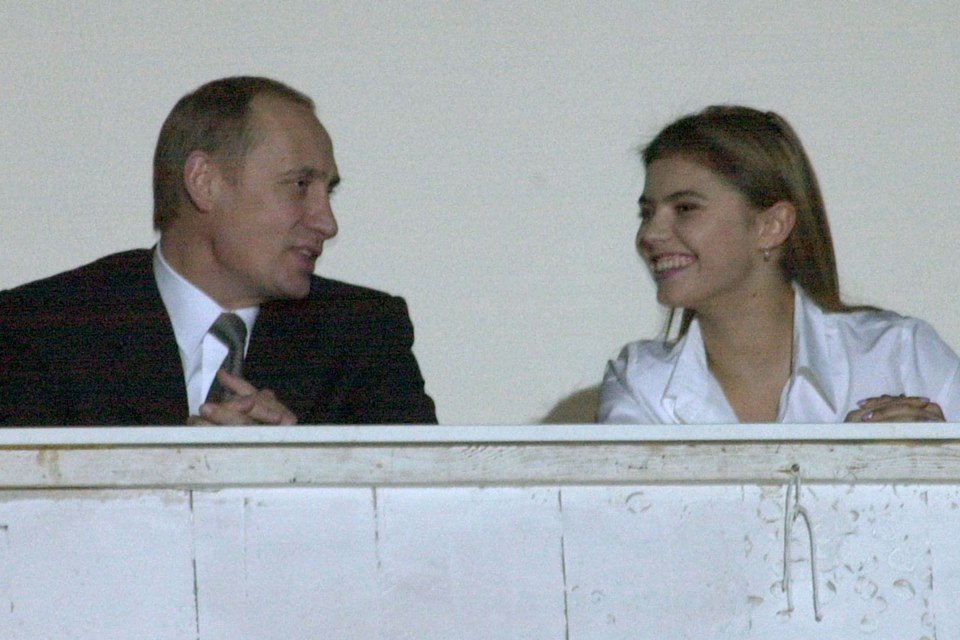 Conheça Ex Ginasta Apontada Como Suposta Amante De Vladimir Putin Metrópoles
