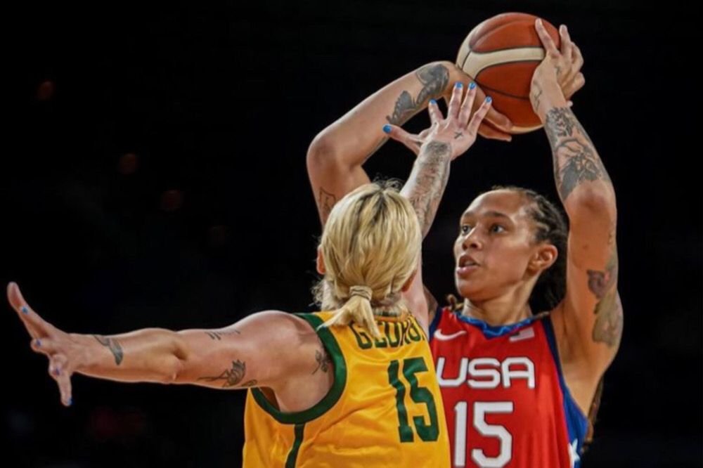 Brittney Griner basquete eua russia guerra maconha aeroporto (1)