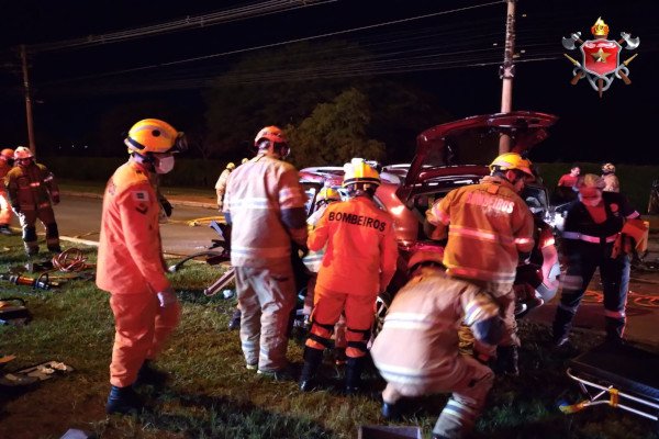 movimentação de bombeiros