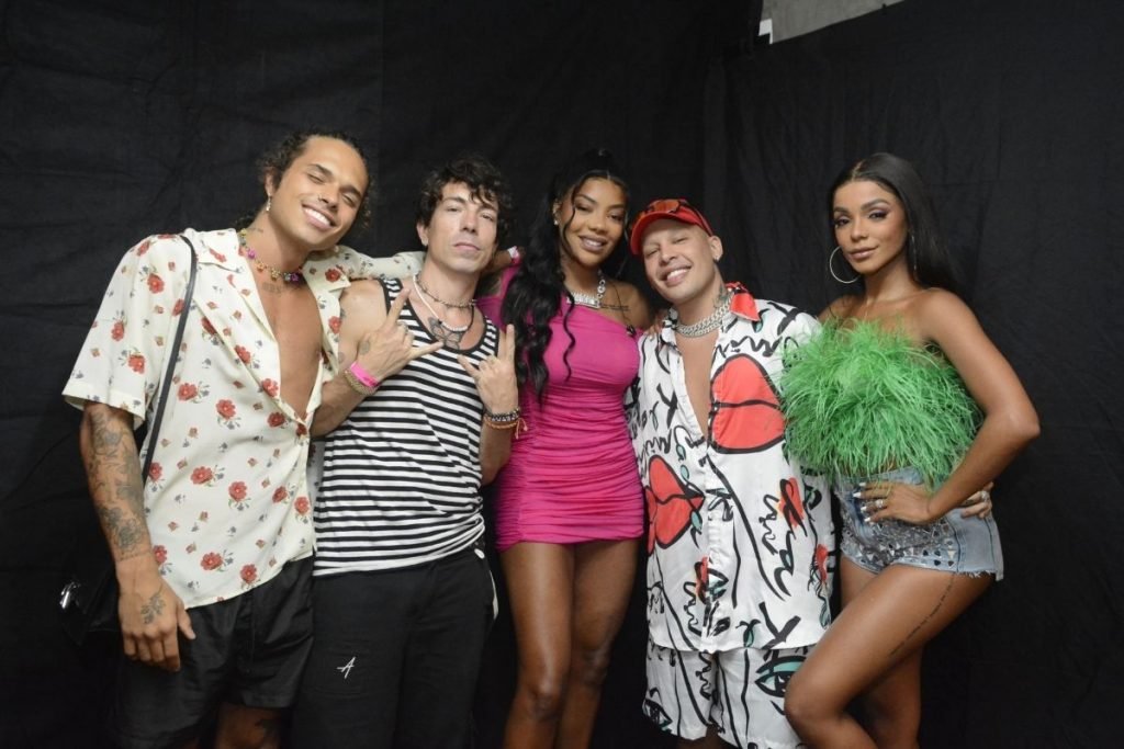Ludmilla e seus convidados no último sábado (5/3) no seu show Numanice no Rio de Janeiro