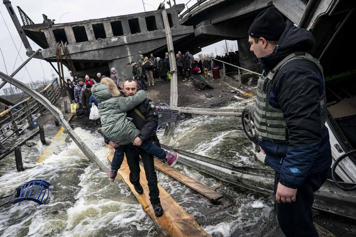 China oferece ajuda humanitária a refugiados da Ucrânia