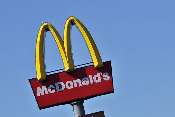 Imagem de símbolo da marca mcdonalds-Metrópoles