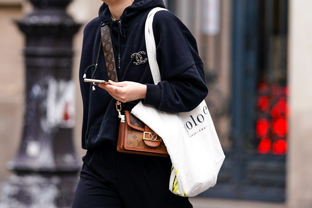 Bolsa Com Alca - Louis Vuitton - Feminino - Bolsas - Bolsas Diversas