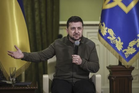 presidente da Ucrânia, Volodymyr Zelenskyy, realiza uma conferência de imprensa em Kiev, Ucrânia