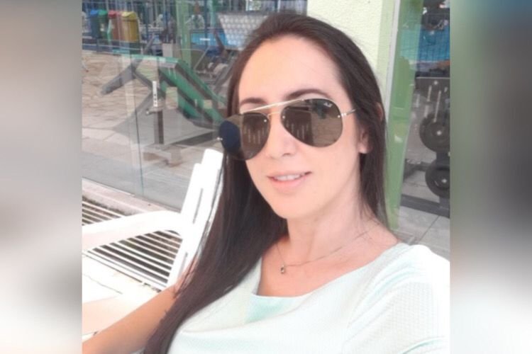 Káthia Mendes Magalhães, chefe da Polícia Científica em Caldas Novas, pediu para ex-servidor atirar nela