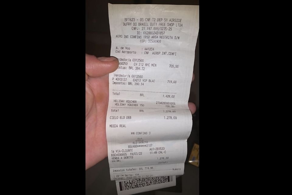 Nota fiscal de compra enviada por Cacá Werneck