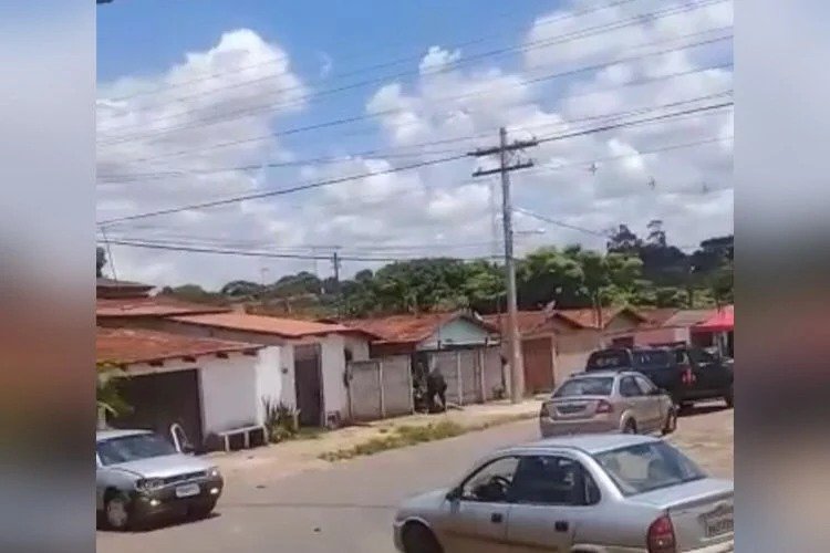 GO: Justiça determina prisão de PMs que mataram homem em seu quintal