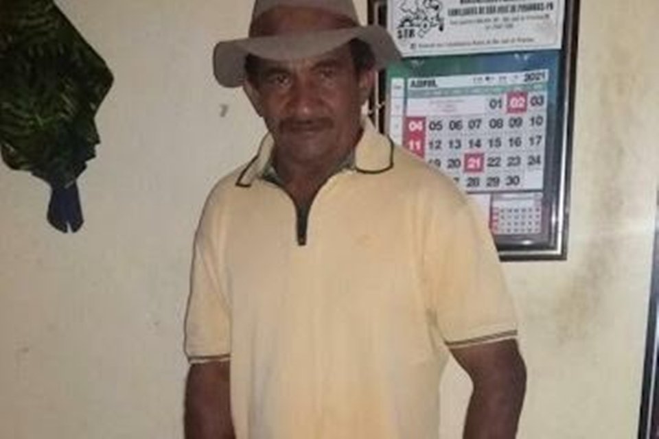 Filho mata o próprio pai com golpe de facão na cabeça - Metrópoles