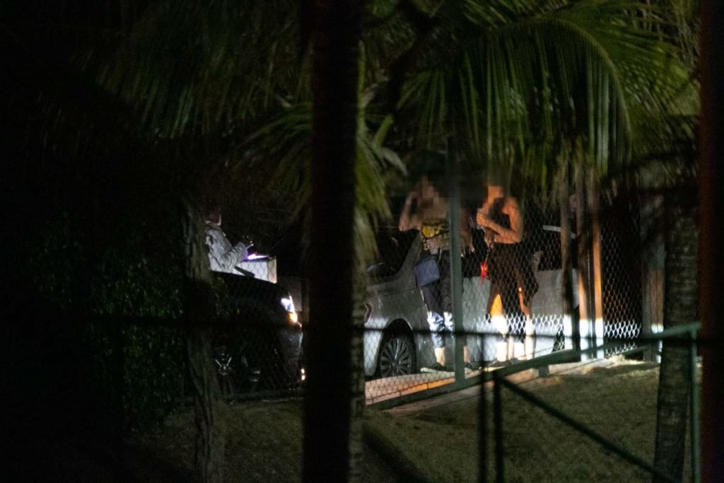 convidados chegam para a festa paga durante pandemia lago norte3