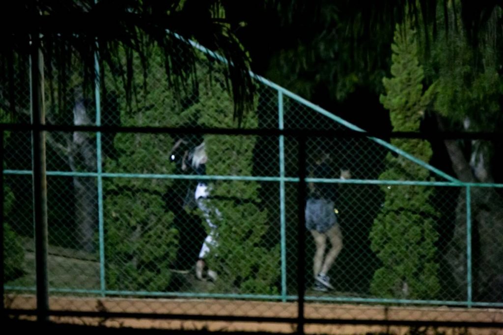 convidados chegam para a festa paga durante pandemia lago norte3