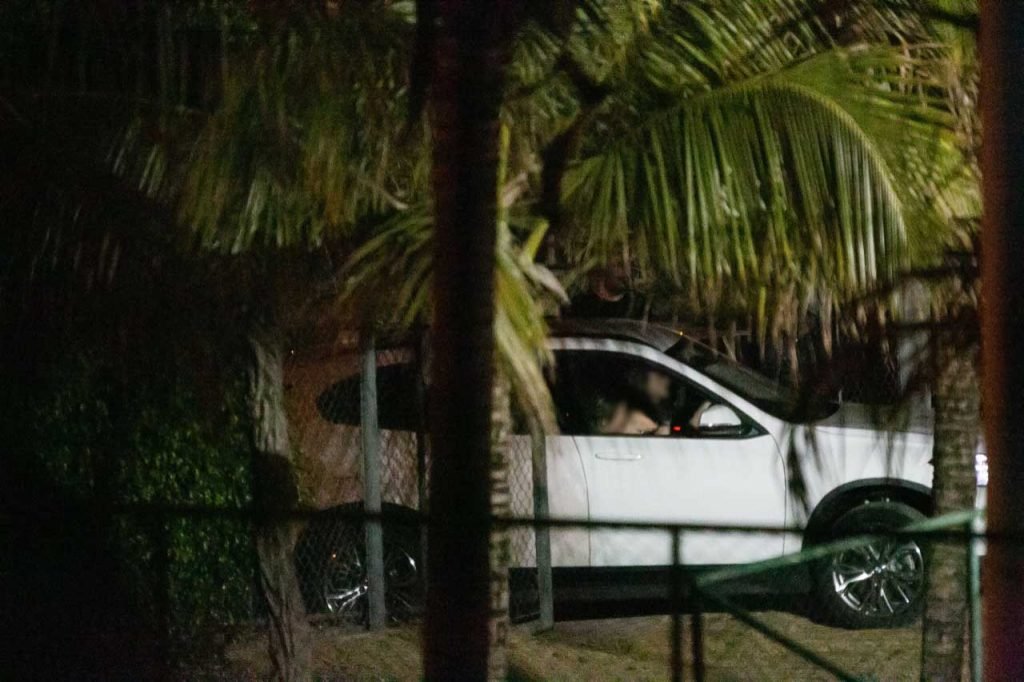 convidados chegam para a festa paga pandemia lago norte