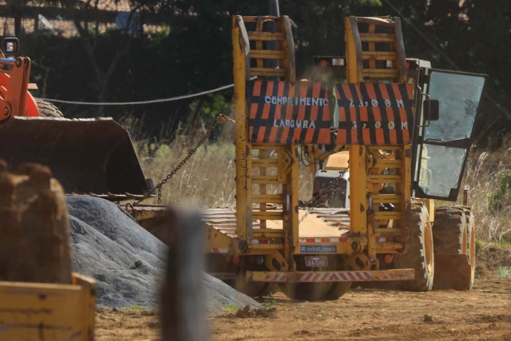 Invasão de terra na região entre a fazenda Santa Prisca e DF 001 no km 41