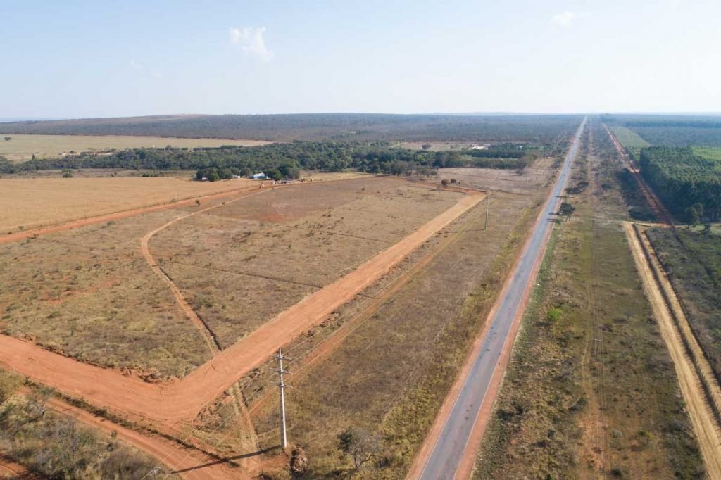 Invasão de terra na região entre a fazenda Santa Prisca e DF 001 no km 41