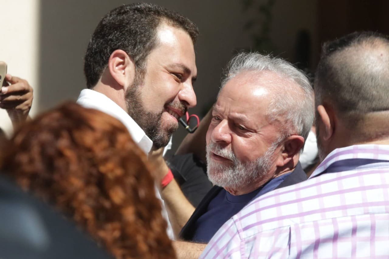 Lula lança Boulos candidato a prefeito de São Paulo em 2024 Metrópoles