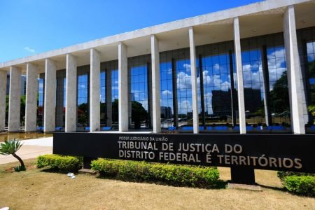 foto colorida da fachada do Tribunal de Justiça do Distrito Federal e Territórios