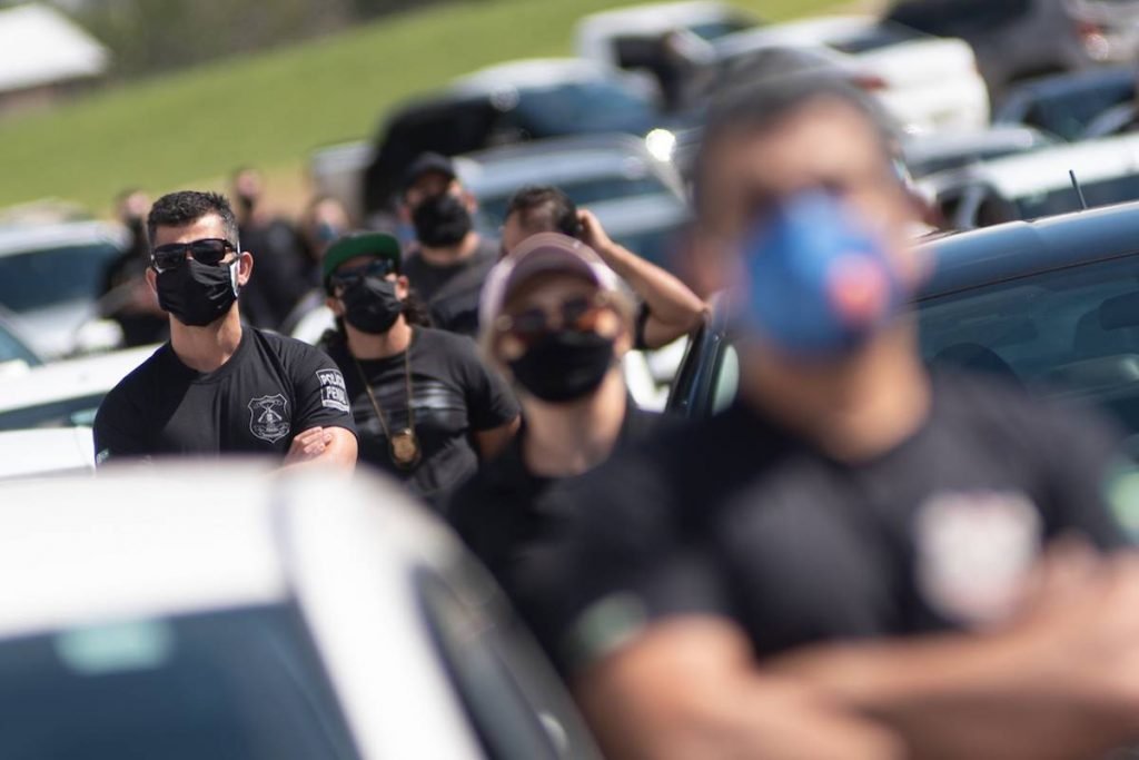 Agentes da polícia penal