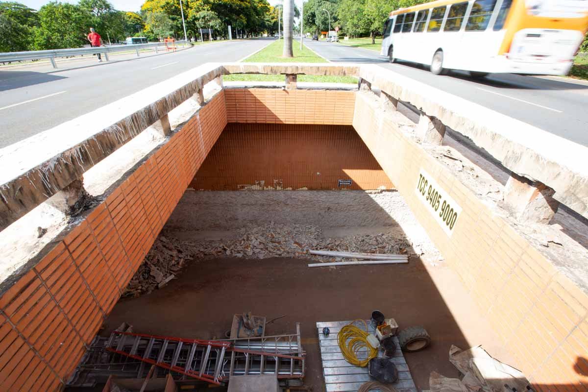 Tesourinha em obras na Asa Sul 3/4