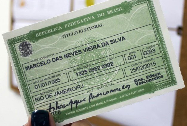 Imagem de um título de eleitor – Metrópoles