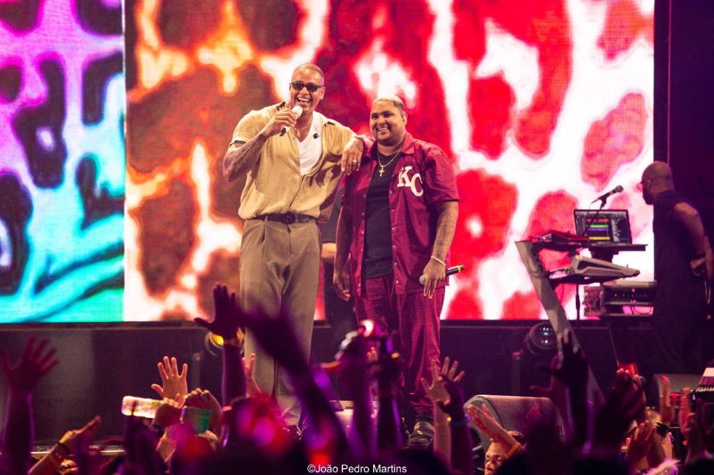Kevin O Chris e Leo Santana