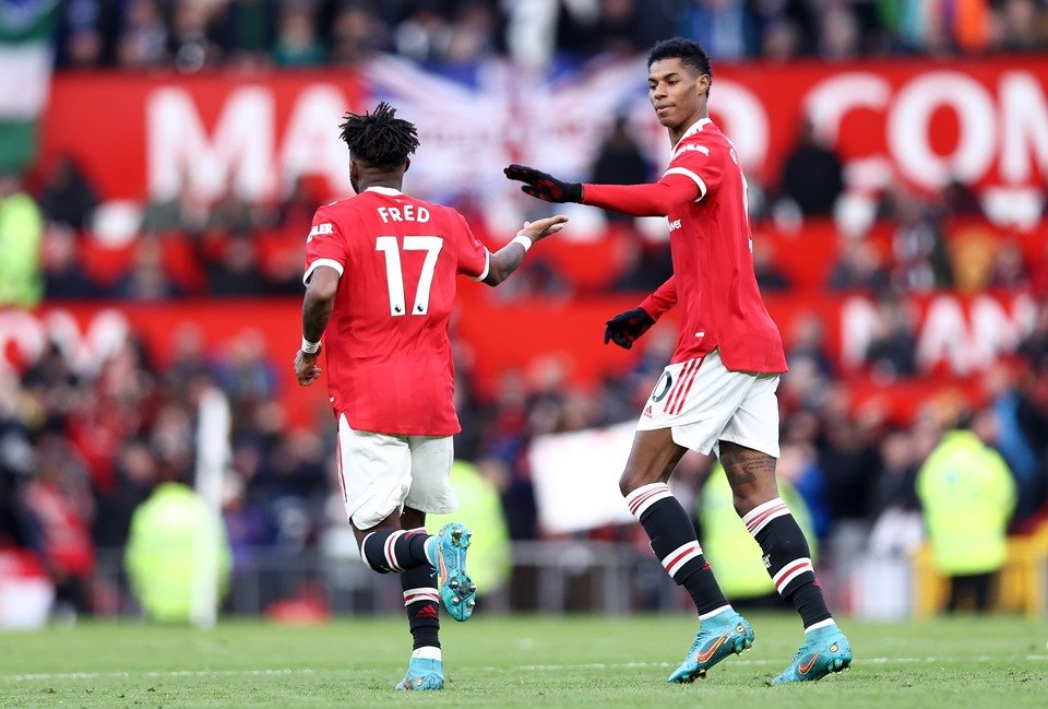 Em jogo de seis gols, Leicester vence o Manchester United em casa pelo  Campeonato Inglês - Lance!