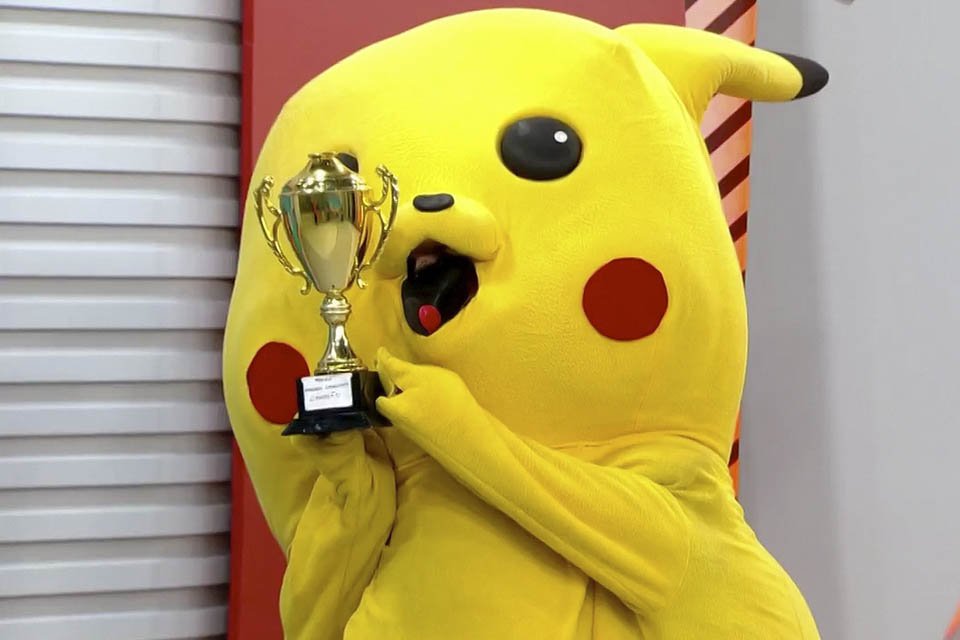 Apresentador do SporTV se fantasia de Pokémon para entrevistar Yago Pikachu  - UOL Esporte