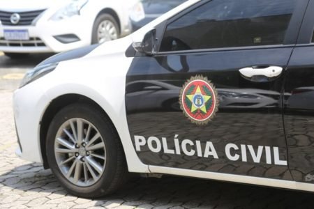 viatura da polícia civil do Rio de Janeiro