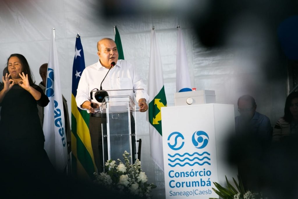 Governador do DF, Ibaneis Rocha, discursa em inauguração da Corumbá IV, em Luziânia - Metrópoles