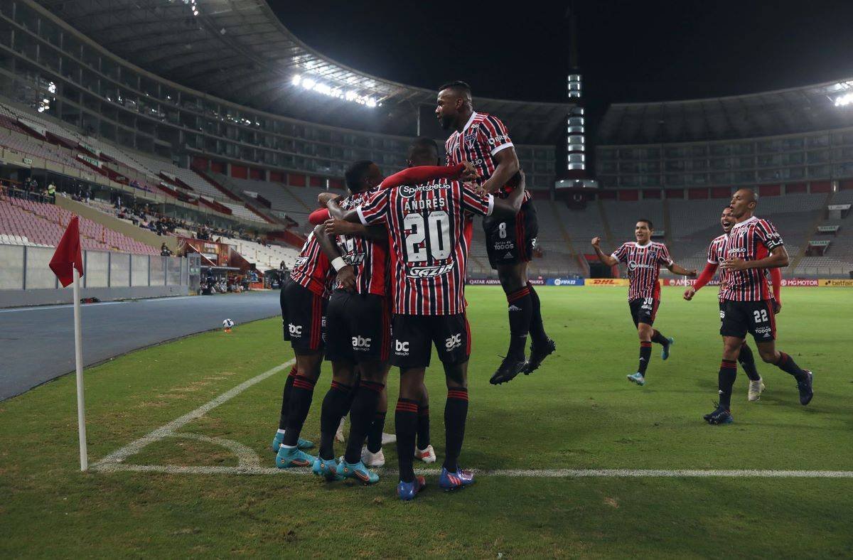 Guia Histórico da Copa Sul-Americana - SPFC