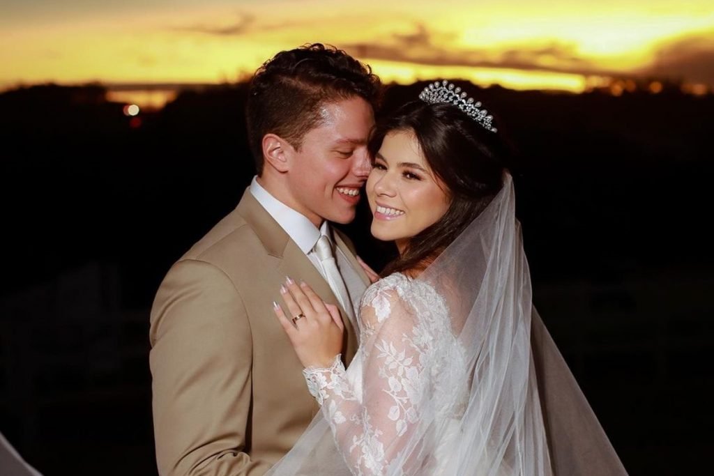 Giullia Marchetti e Matheus Borges se casam pela terceira vez, agora em uma cerimônia milionária (Reprodução: Instagram)