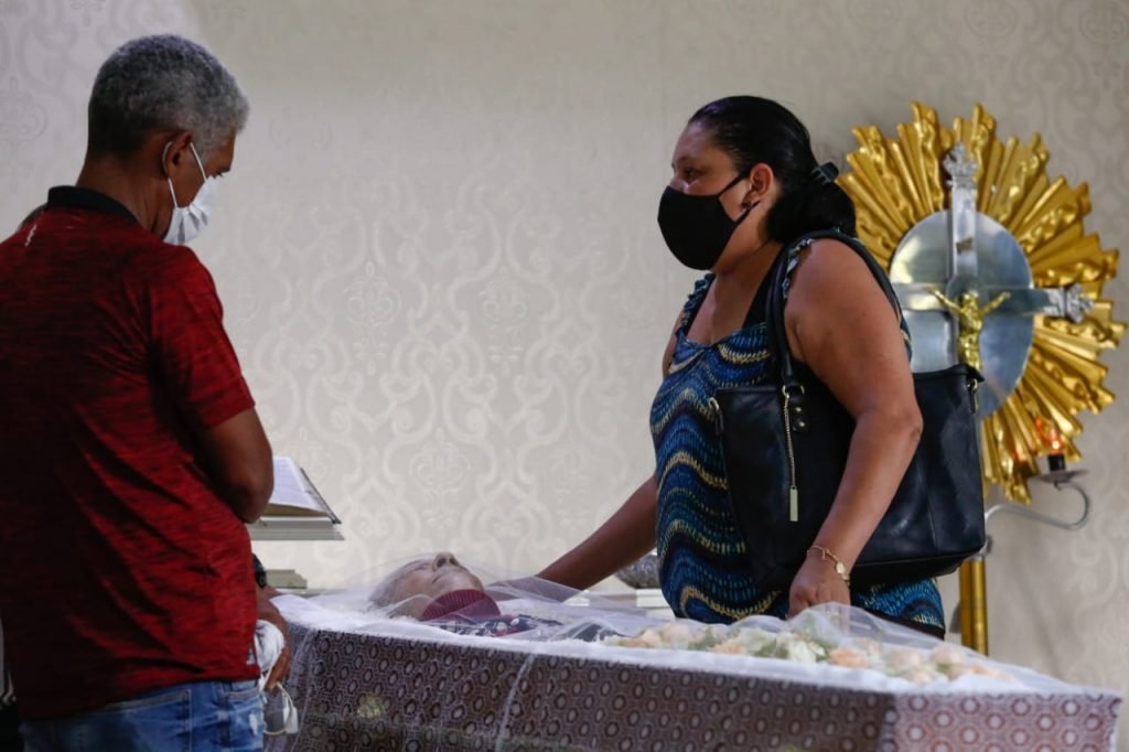 como ele entrou lá diz filha de idosa morta por homem em hospital