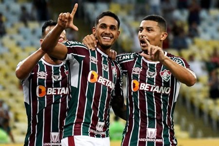 Fluminense estreia no Campeonato Brasileiro contra o Santos