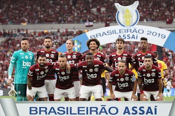 Torcida do Flamengo esgota ingressos para jogo contra Fortaleza