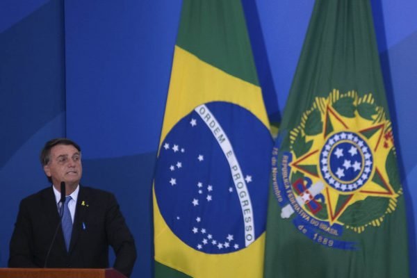 Presidente Jair Bolsonaro durante anuncio da instalações de 12 mil novos pontos de Wi-Fi em escolas públicas pelo país 3