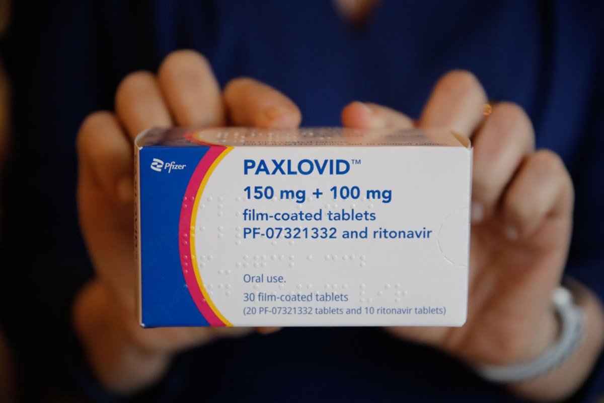 Anvisa aprova venda em farmácias do Paxlovid, medicamento para Covid