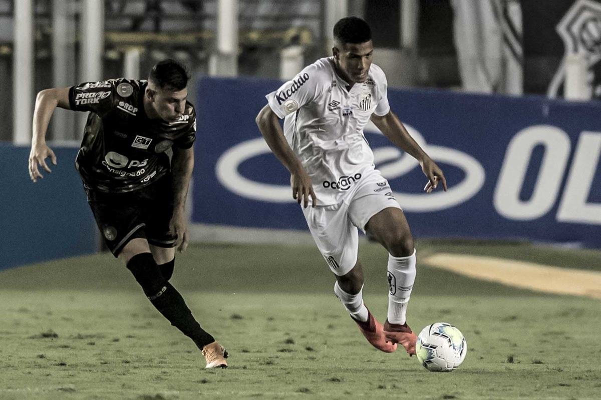 Coritiba e Santos empataram em 0 a 0 pela 10ª rodada do