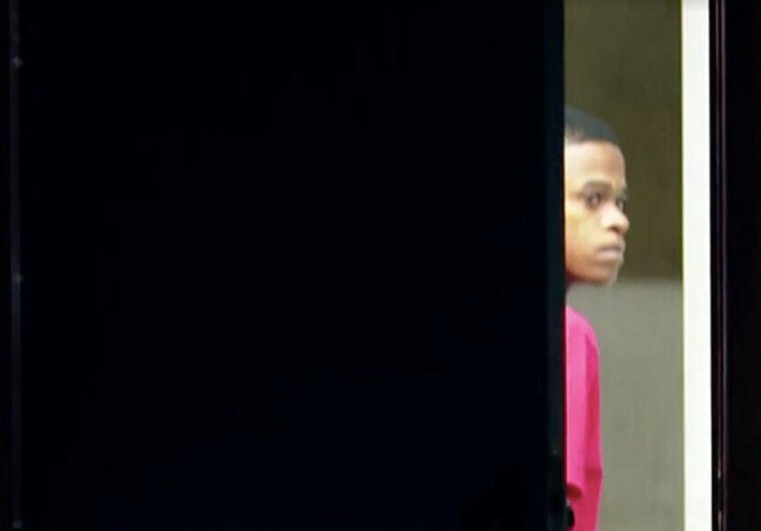 Júlio Cezar Ramos Bernardo é suspeito de ter participado do assalto à família de dona Eci Coutinho Bella, de 72 anos, na Pavuna, zona norte