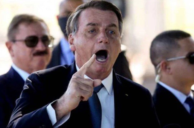 Jair Bolsonaro, presidente do Brasil.  Ele tem cabelos curtos, grisalhos e tem a pele clara -metrópoles