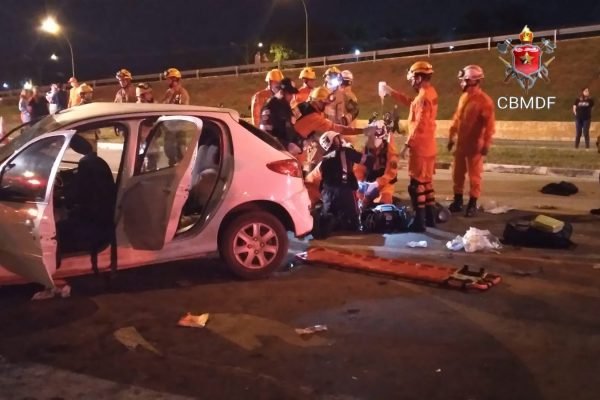 Acidente de moto mata casal em Barueri; mulher estava grávida