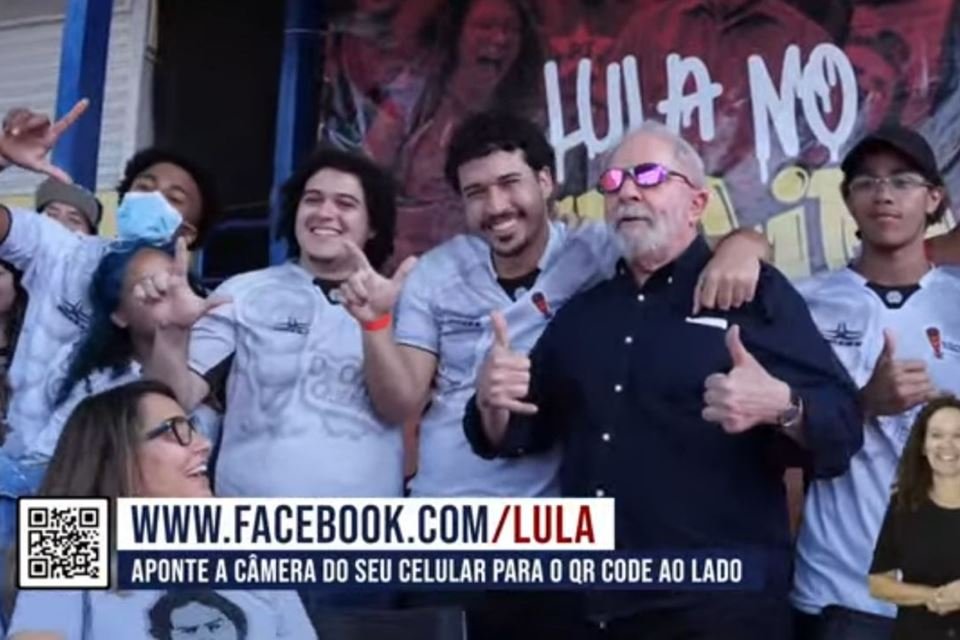 Lula em Heliópolis