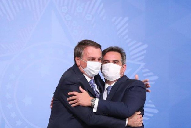 Bolsonaro e Ciro Nogueira, ministro da Casa Civil do governo Bolsonaro - Metrópoles