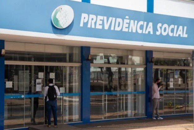 Parte externa do prédio da previdência social - Metrópoles